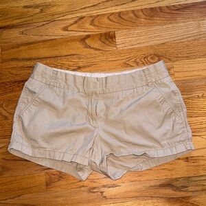 Women's J Crew chino Broken in khaki Shorts size 8
